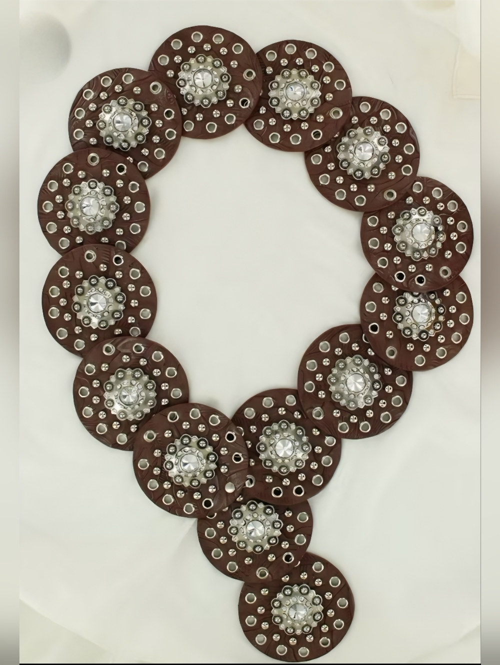 VINTAGE WOMENS  SIZE  LARGE BLING CONCHO EMBELLISHMENT ABSOLUTELY GORGEOUS!